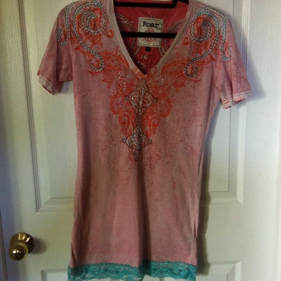 Roar T-shirt - Picture 1 of 4